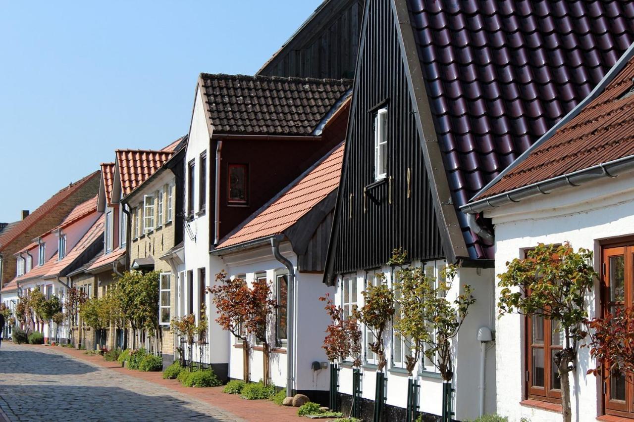 Hygge Schleswig Apartment Exterior photo